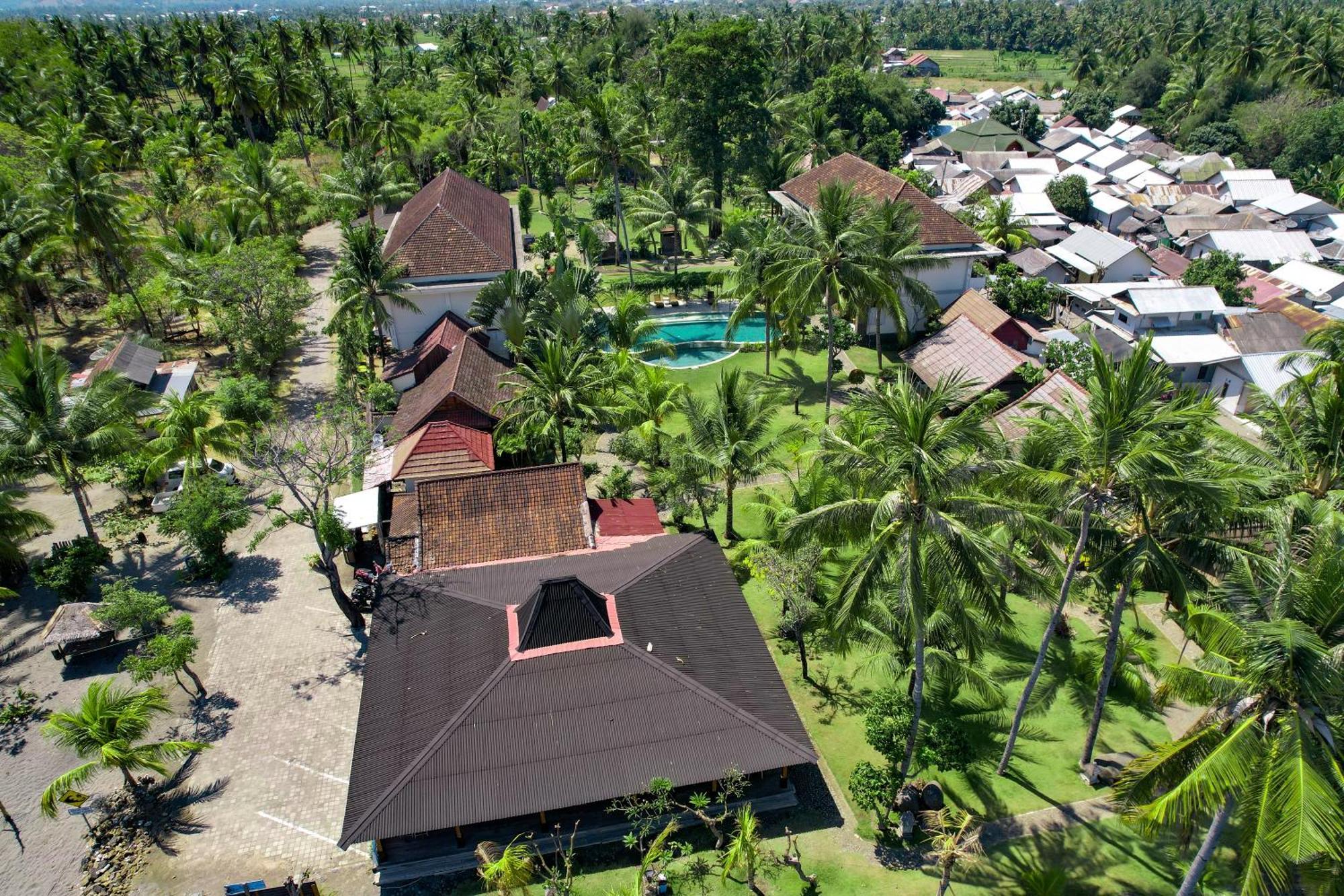 Mina Tanjung Hotel Экстерьер фото