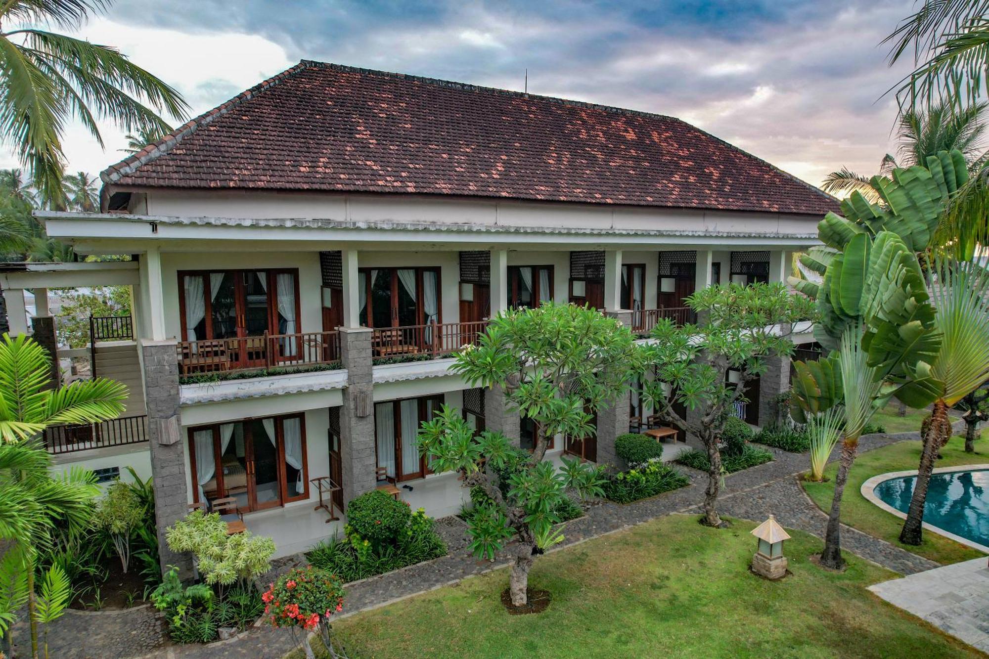 Mina Tanjung Hotel Экстерьер фото