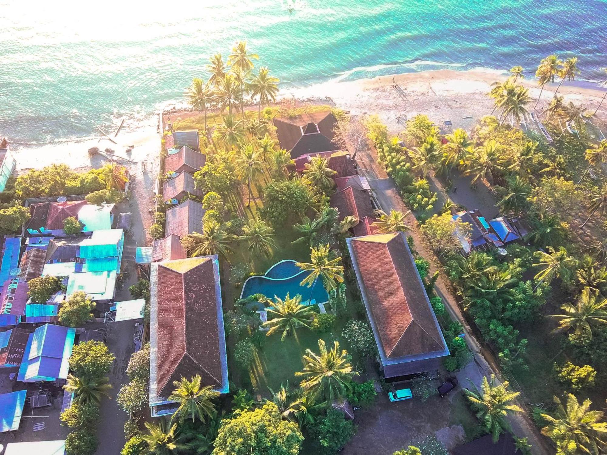 Mina Tanjung Hotel Экстерьер фото