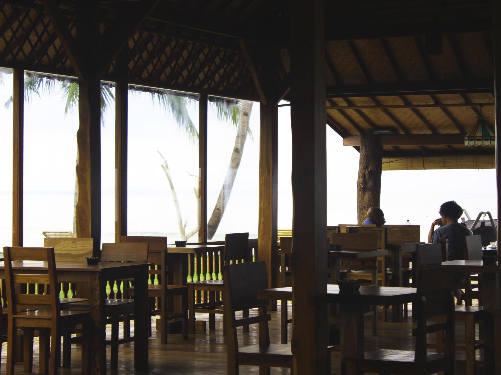 Mina Tanjung Hotel Экстерьер фото